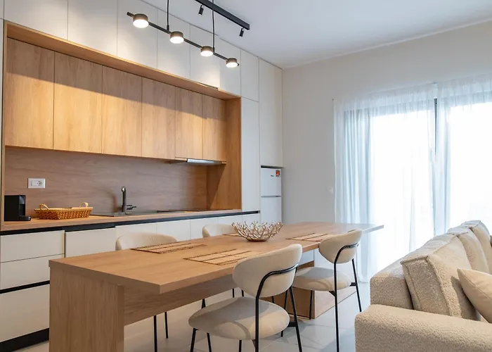 Michail Old Harbour Apartment