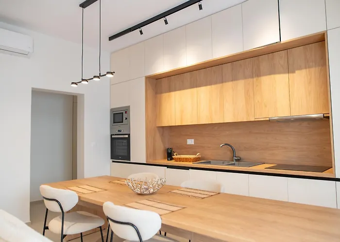 Michail Old Harbour شقة بلدة كوس