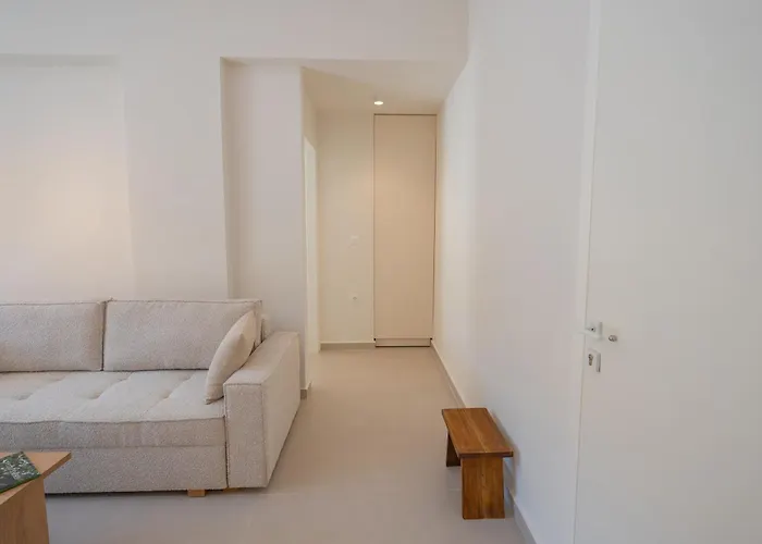 Michail Old Harbour * بلدة كوس