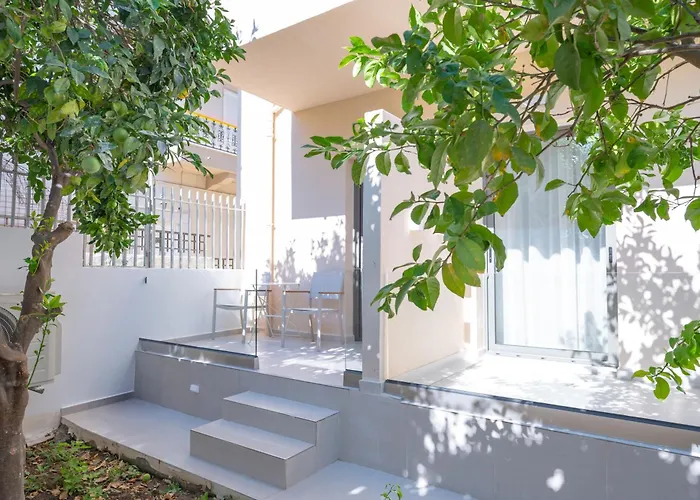 Michail Old Harbour * بلدة كوس